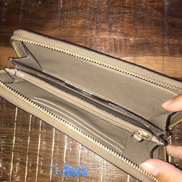 Micheal Kors wristlet wallet - dark dune - Picture 3 of 4